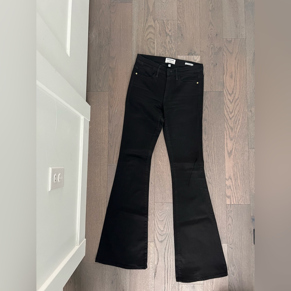 Frame kick flare jeans. Lots of stretch. Work once